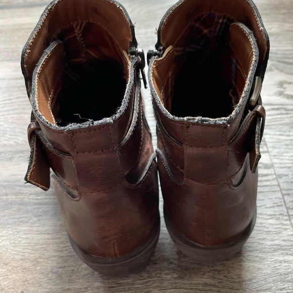 B.o.c. Women’s Brown zip u Booties, size 8.5 - Picture 8 of 10